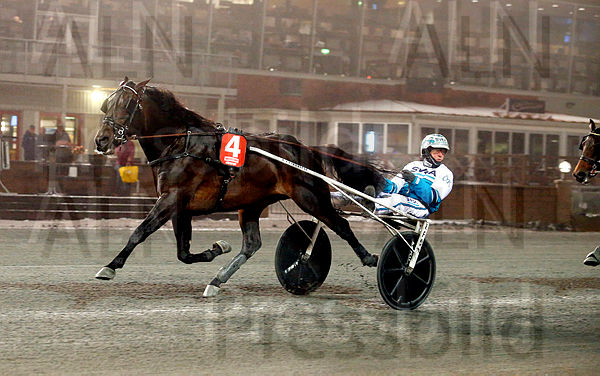 Don Fanucci Zet mål 1.t61b0fc25.m600.w.4salnwmark2.png.xN1cb6XJD.jpg