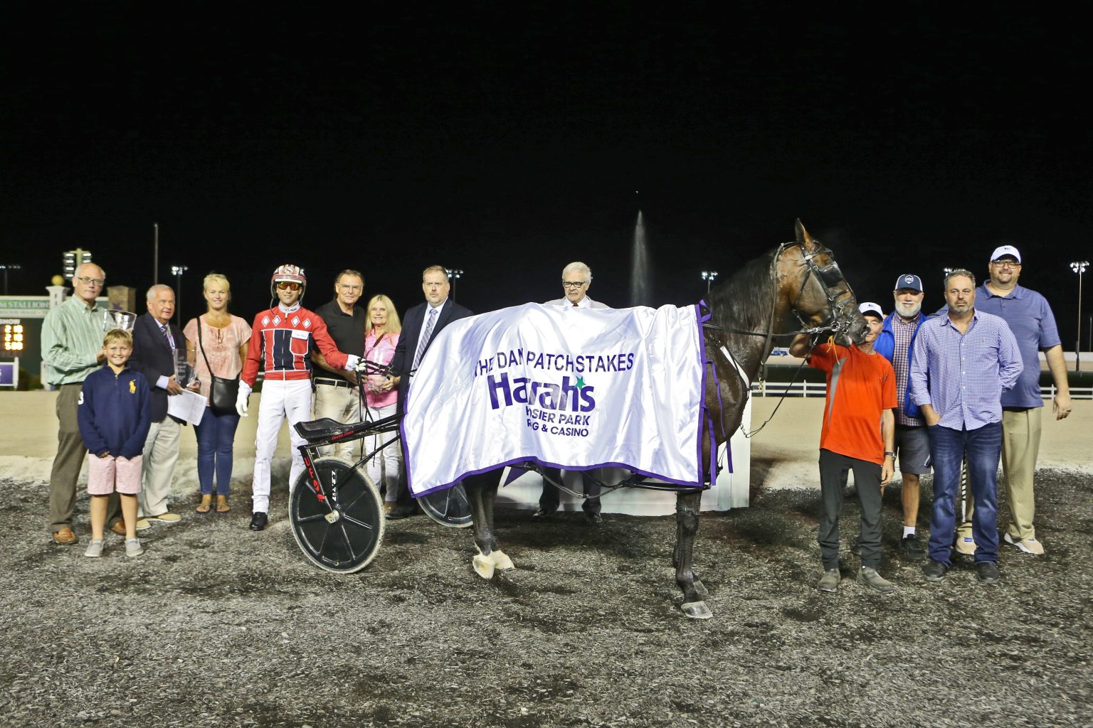 BD-HANOVER-WIN-CIRCLE-1536x1024.jpg