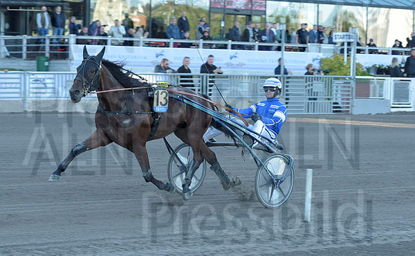 Kapten Brodde mål 3.t61508600.m600.w.4salnwmark2.png.xWue6vdQg.jpg