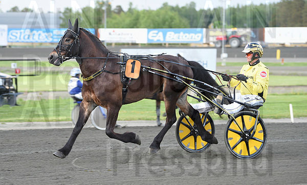 Brageson heat.t62a4335f.m600.w.4salnwmark2.png.xzUgzR8f8.jpg