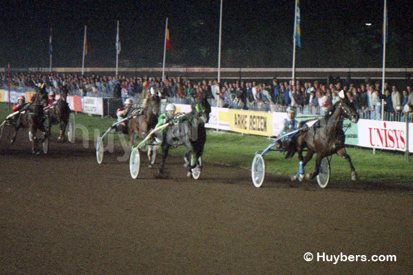 Giganten-1989-021Friendly-Face-finale.jpg