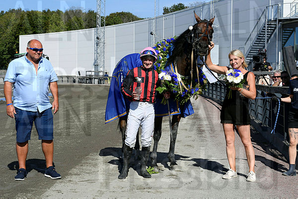 Diamant de Larre pris 1.t62f7f960.m600.w.4salnwmark2.png.x-XLkDWwh.jpg