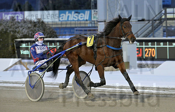 Viking Of Love heat.t640a492a.m600.w.4salnwmark2.png.xQoUlwVgt.jpg