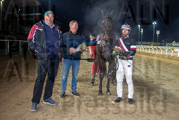 Arrivederci Face prisutdeln.t621e79ce.m600.w.4salnwmark2.png.xc5asJeOw.jpg