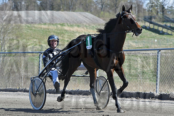 Ikarus Love def DSC_6564.t627165c1.m600.w.4salnwmark2.png.xb4AJR_xQ.jpg