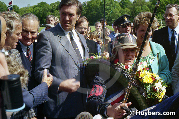 De-Gouden-Zweep-1986-Ulaan-Luut-Dooper-014.jpg