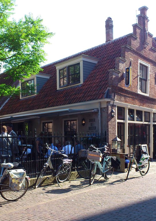 deel-terras-en-trapgevel-jpg20130731-27745-1lz82ap_standard.jpg