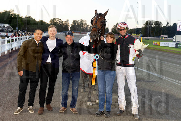 Lozano di Quattro pris.t650fc901.m600.w.4salnwmark2.png.xPHLJFemS.jpg