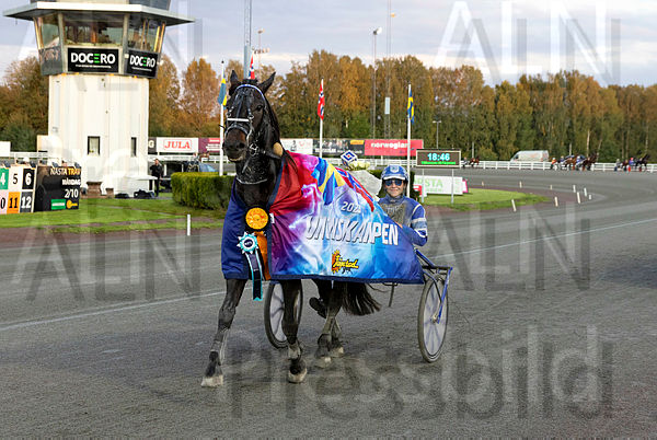 Stumne Fyr def2.t650fc675.m600.w.4salnwmark2.png.x202PDqKL.jpg