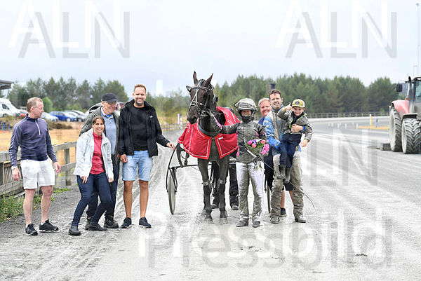 Global Ufo pris 29 (2).t648fd46f.m600.w.4salnwmark2.png.x5cmjzhKi.jpg