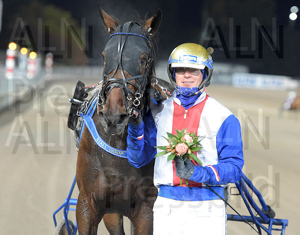 Italy Mearas pris.t614b8022.m600.w.4salnwmark2.png.x3uiJyrkr (1).jpg