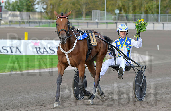 Putte def 1.t6518797b.m600.w.4salnwmark2.png.xmVlr8IZo.jpg