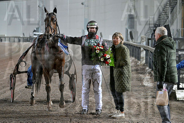 Luca Barosso pris.t6574936f.m600.w.4salnwmark2.png.xYEa8ZkFz.jpg