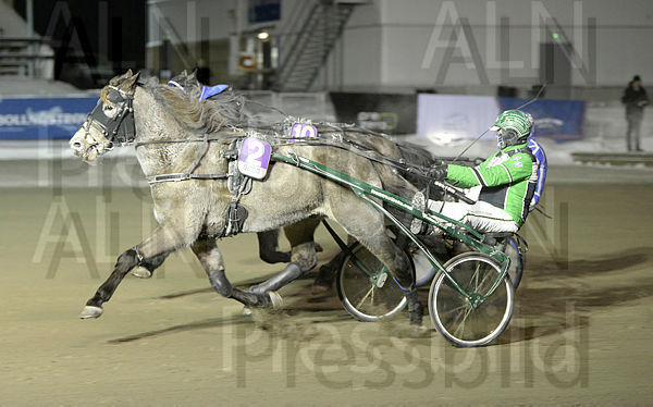 Guli Fantom mål.t65abec5e.m600.w.4salnwmark2.png.xHg4seLzY.jpg
