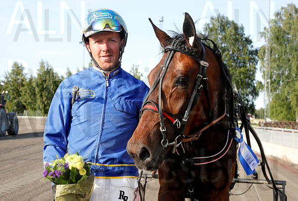 Nolana Boko pris 1.t64845405.m600.w.4salnwmark2.png.x1SOzruZ-.jpg