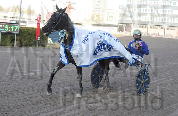 Betting Pacer def.t65ff0a79.m600.w.4salnwmark2.png.xSVIfBzOF.jpg