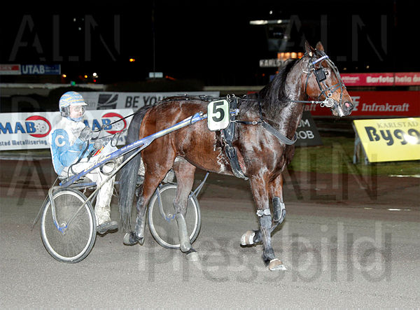 Ikaros Di Quattro def (2).t65dd135c.m600.w.4salnwmark2.png.xB9Ib6h0x.jpg