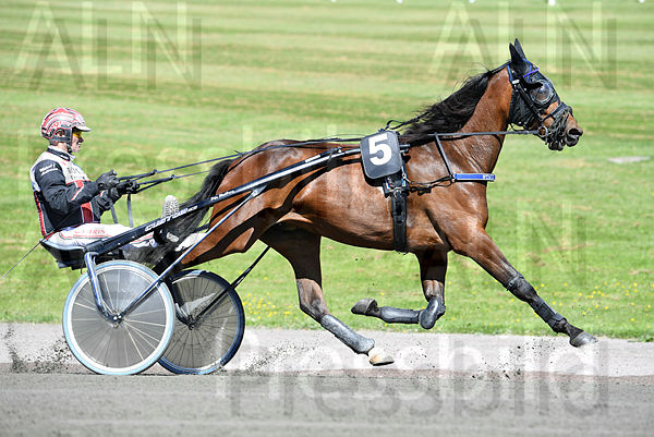 Meryl Streep Boko heat 385.t62a8bb60.m600.w.4salnwmark2.png.xGDfkhg_X.jpg