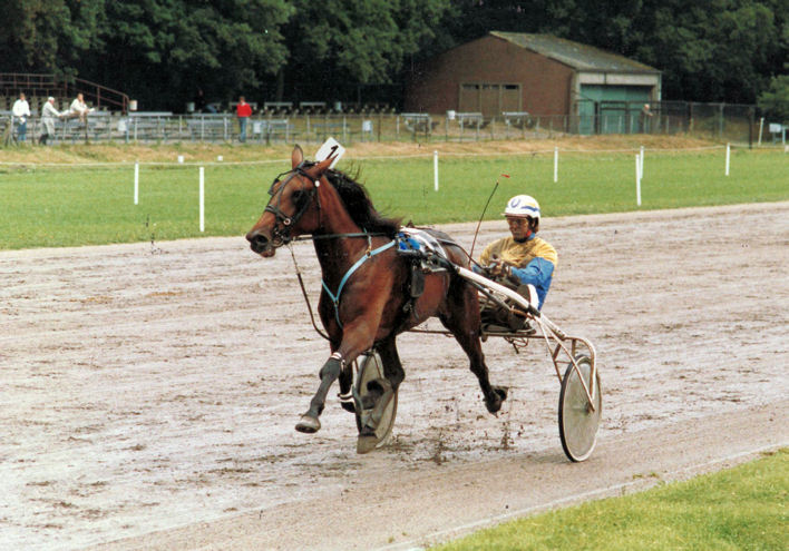 JJs Miracle 27-8-1989.jpg