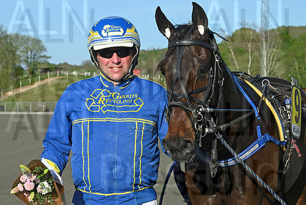 Force Of Nature pris DSC_96.t663631ac.m600.w.4salnwmark2.png.xtJ0NeoUU (1).jpg