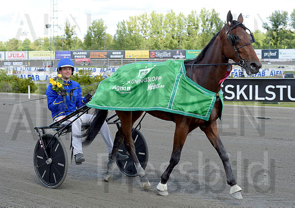 Oriana Boko def.t666ecccb.m600.w.4salnwmark2.png.xmqDGQMtK.jpg