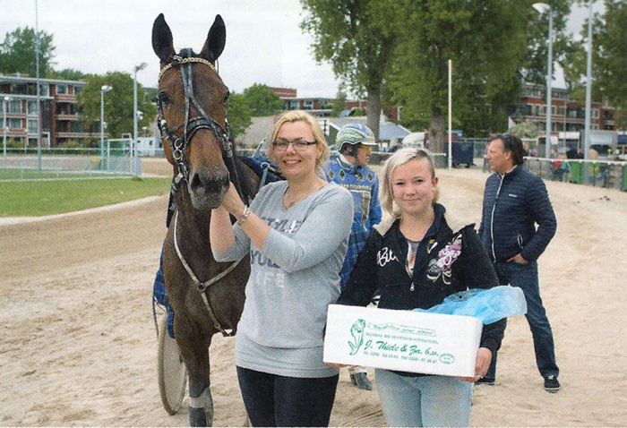 Bibi Barosso Pinkster 2015h.jpg