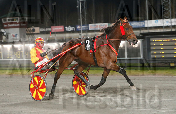 Digital Arrival heat 1.t672cfe01.m600.w.4salnwmark2.png.xZerZMN1q.jpg