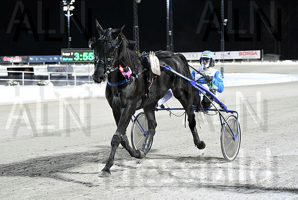 Bransbys Juke Box segerdef .t65a6cb8e.m600.w.4salnwmark2.png.xQy6Oy53n.jpg