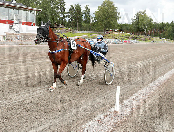 Winner Tilly def.t668408e8.m600.w.4salnwmark2.png.xMoIy_yj7.jpg