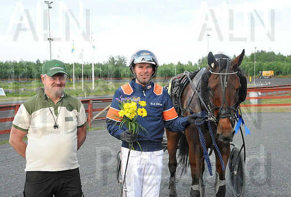 Neal Tobin pris.t665b042e.m600.w.4salnwmark2.png.x_OrgwSnX.jpg