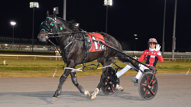 wb113024r12-Abuckabett-Hanover-Hugh-Ducey-Lisa-Photo0528.jpg