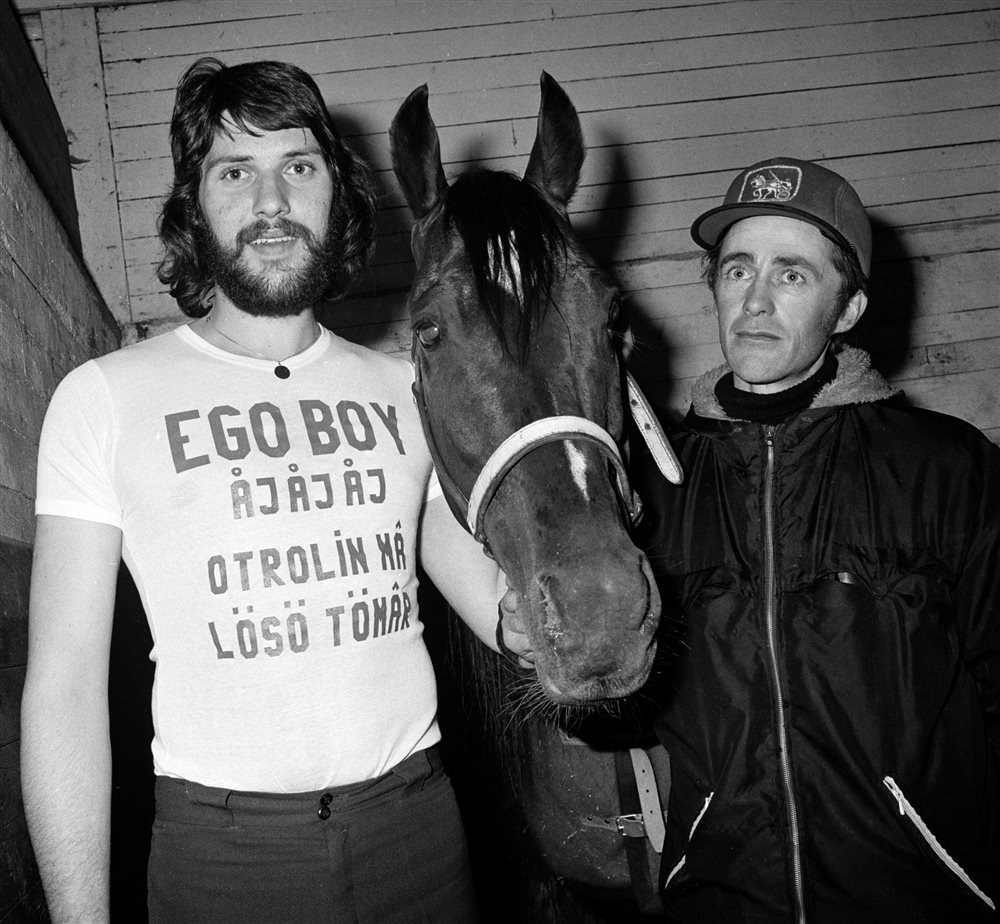 EGO_20BOY_INGEMAR_20OCH_20STALLGRABB.jpg