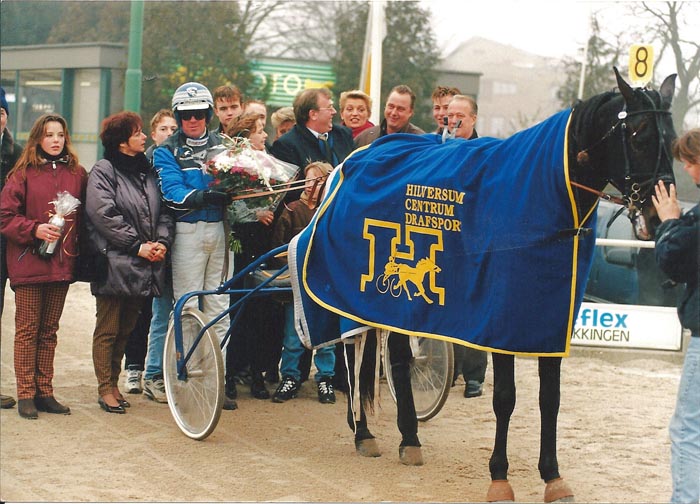 Paul Trot W Geersen 97 hulde.jpg