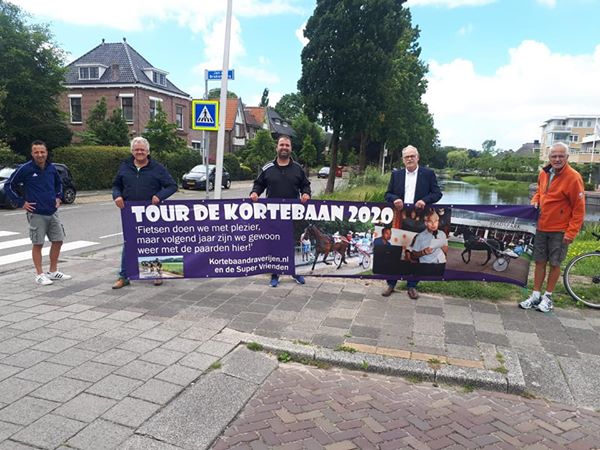 De mannen zijn weer terug.jpg