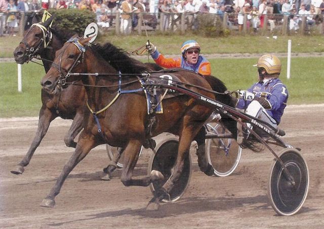 Vina Boko Troost Derby.jpg