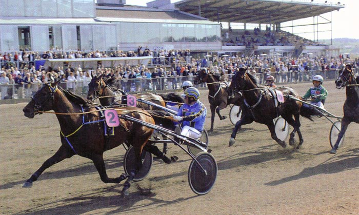 Russel November Kung Gustav Pokal 07a.jpg