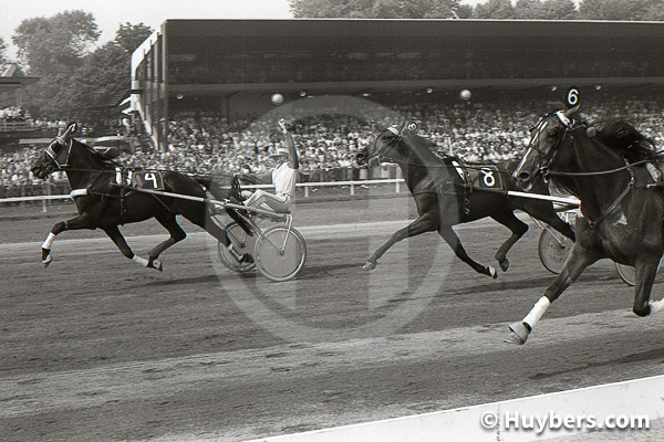Tony-Vitesse-jan-wagenaar-Derby-T-1980-001.jpg
