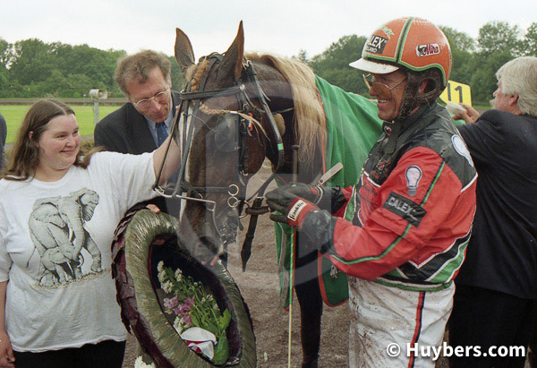 Sweepstakes-Hengsten-1996-Kosmos-Groenhof-Hennie-Grift-004.jpg