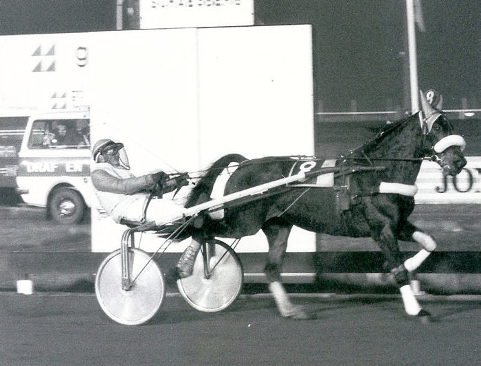 Remi Star 3-12-1982.jpg