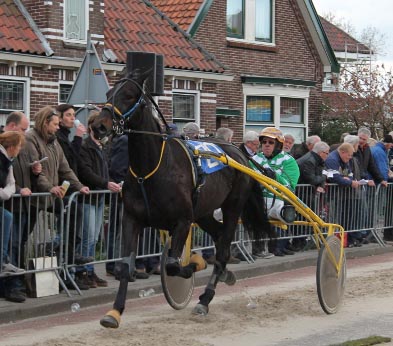 Blackpearl Trans R met Aad.jpg