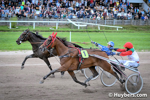 Ideaal Derby aank 2.jpg