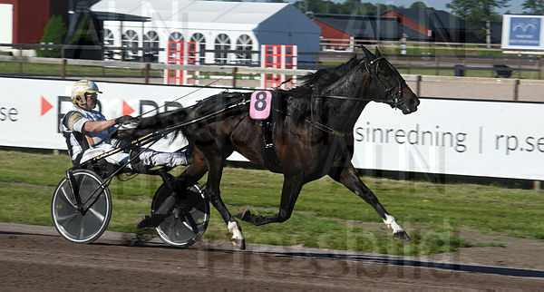 Önas Prince mål.t60bb990b.m600.w.4salnwmark2.png.xx-zo6Ahp.jpg