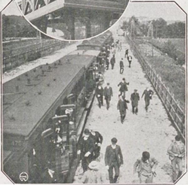 Woestduin Station.jpg