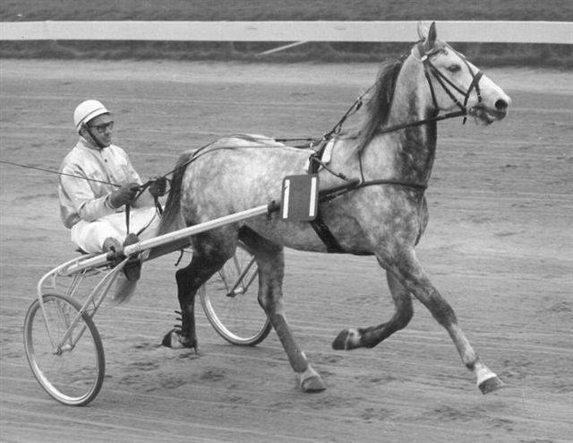 Edmund van Peterhof in 1969.jpg