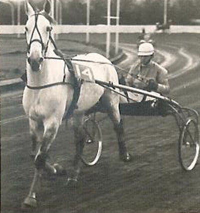 Youngstar met M Lange.jpg