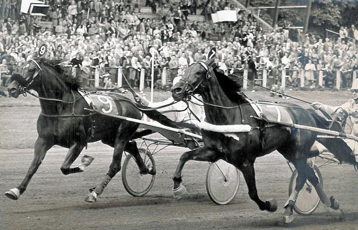 Lord Rodney H 2-6-74.jpg