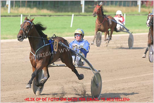 Yeovani Derby sel 27-07-08 b.jpg