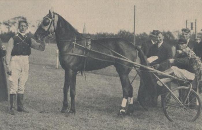 Veen HB vd met Ciamphie Scott.jpg