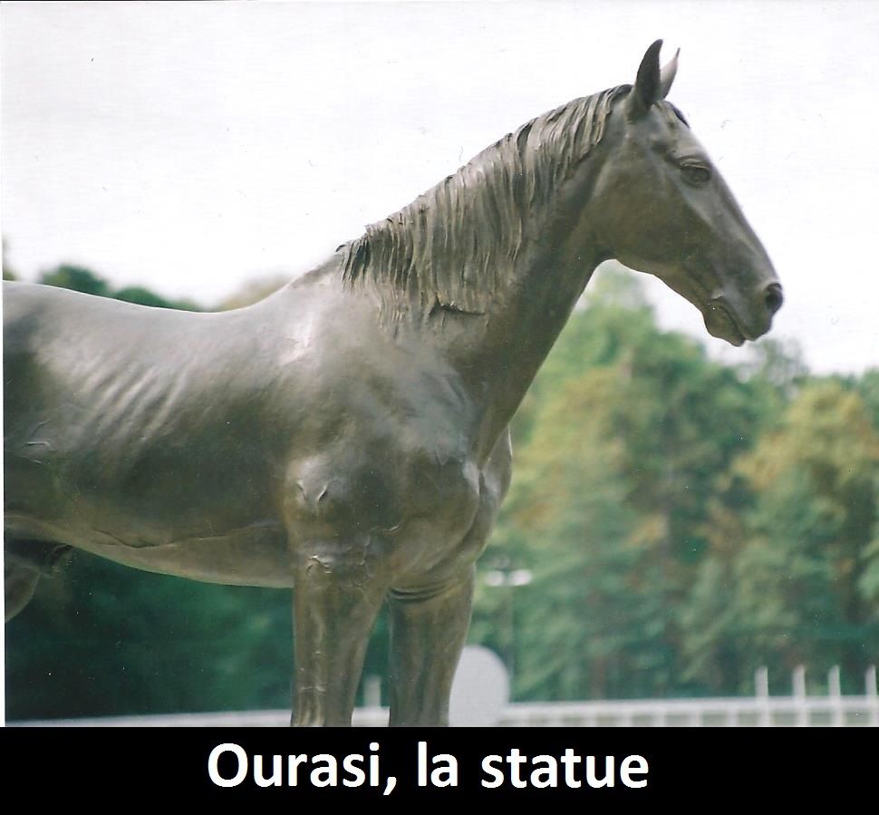 ob_c8254c_ourasi-statue-01.jpeg
