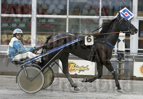 Dream Of Moneyd E def.t5fbd2fd2.m600.w.4salnwmark2.png.xcyG1ugSy (1).jpg